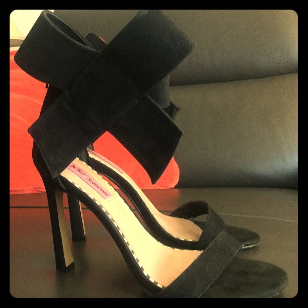 Betsy Johnson “Friskyy” Side Bow High Heel Sandals
